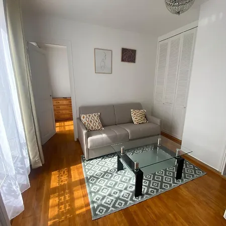 Au Coeur De Apartment